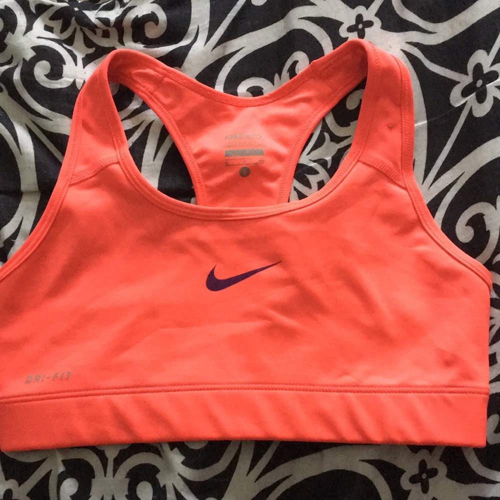 Nike Pro Sports Bra